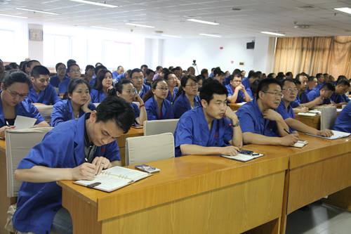 src=http://m.cddcny.com/images/upload/Image/2015071302.jpg