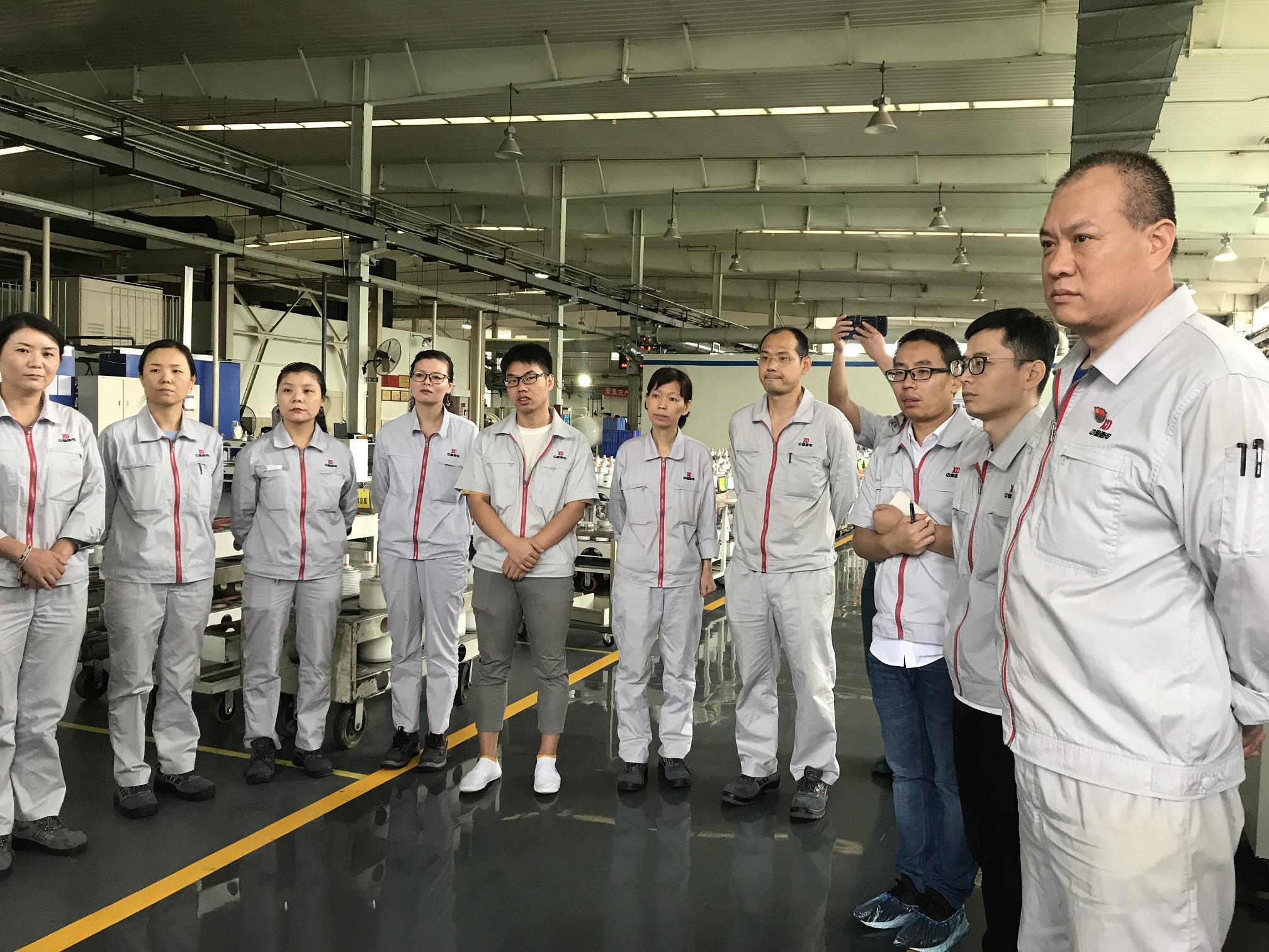 1598427410581501.jpeg 安全質(zhì)量齊并肩----寶光股份質(zhì)量檢驗處開展『高壓觸電事故應(yīng)急演練方案照片.JPG